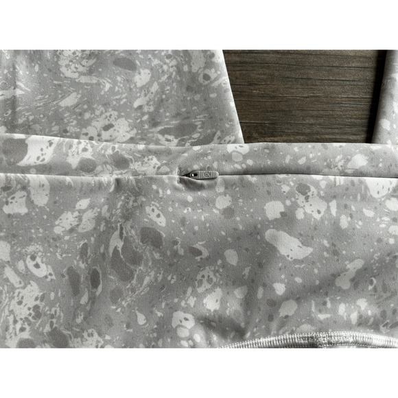 Lululemon Swift Speed High-Rise‎ Crop 21" Terrazzo Marble Silver Ice Size 10 - Picture 5 of 6